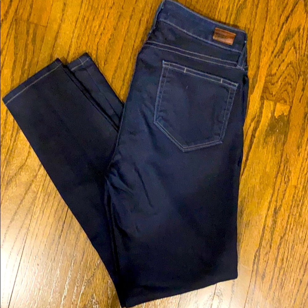 Paige dark denim verdugo ankle jeans size 29